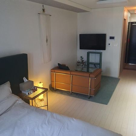 Dongseongro Dsr&U Hotel Room Daegu Bagian luar foto