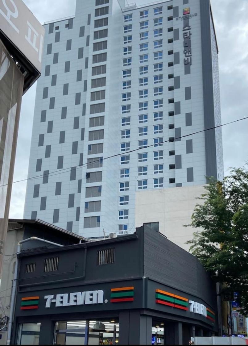 Dongseongro Dsr&U Hotel Room Daegu Bagian luar foto