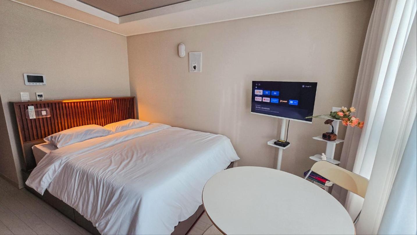 Dongseongro Dsr&U Hotel Room Daegu Bagian luar foto