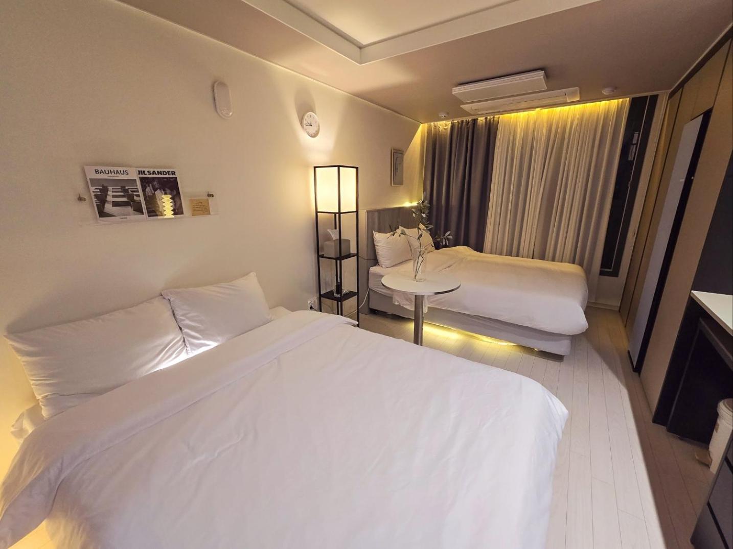 Dongseongro Dsr&U Hotel Room Daegu Bagian luar foto